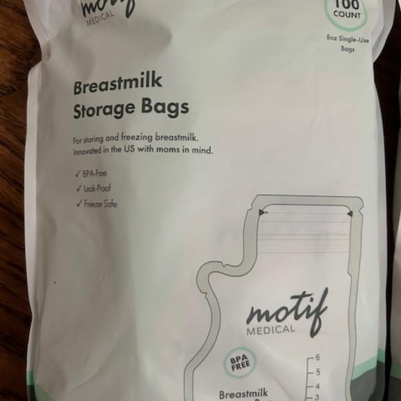 Motif Medical Milk storage bags  (x2)- 100 count each - New - Picture 2 of 5